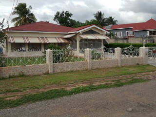 Green Acres Spanish Town, St. Catherine, Jamaica - House for Sale